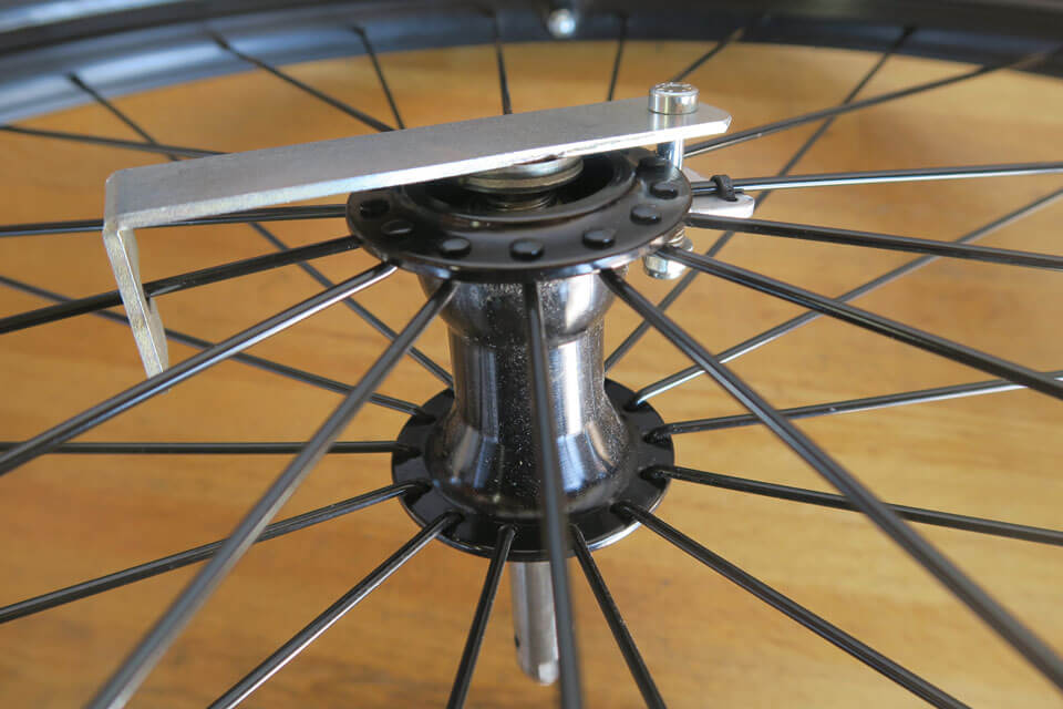 パンテーラ純正の「テトラ・クイック・リリース」を松永製作所のマックスプレジャーの標準スポーク車輪に取り付けしました