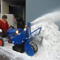 除雪機と連結できる車いすが完成！これで雪が降ったら忙しくなりますねっ | 新・イフの秘密基地